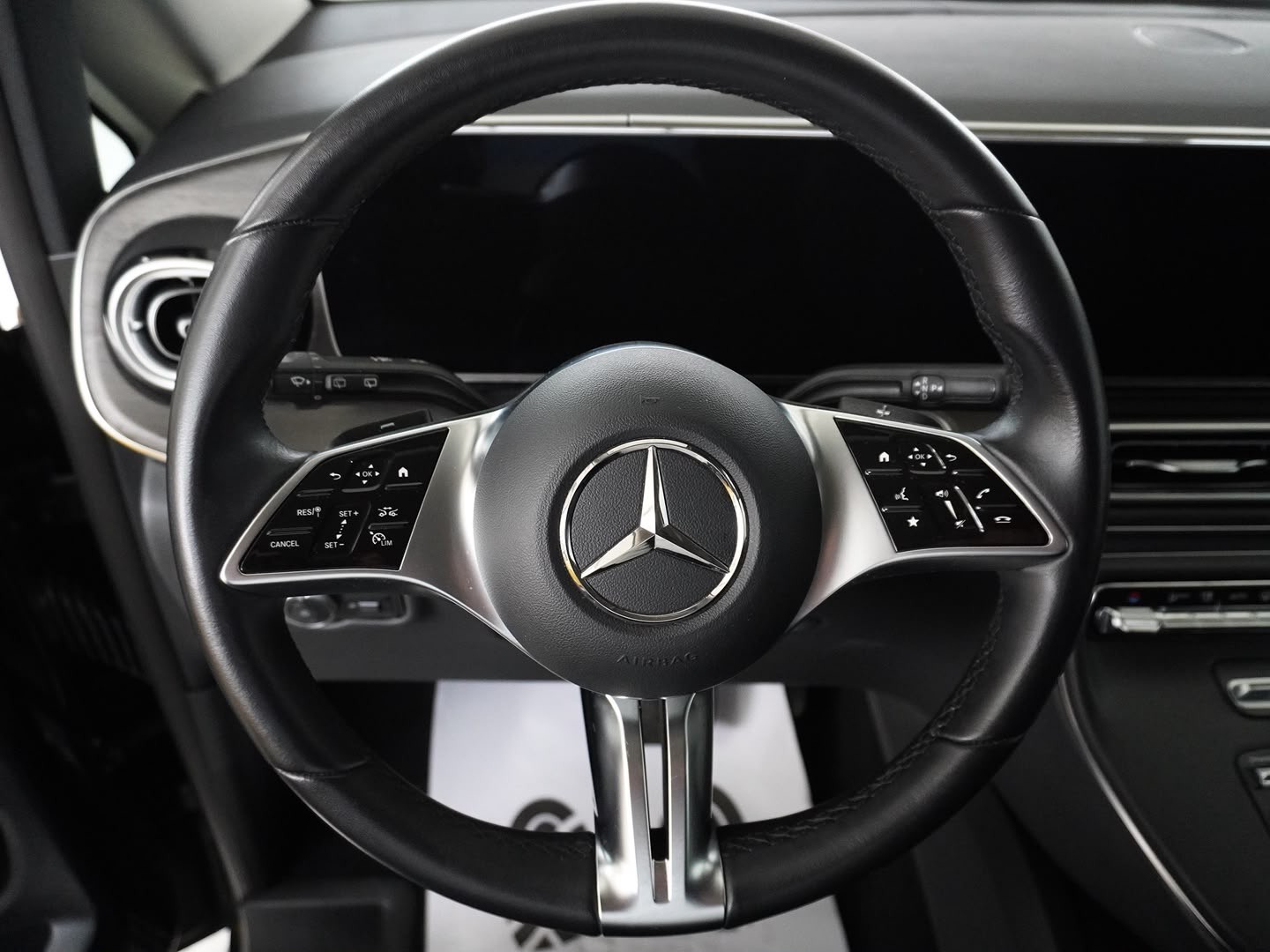 MERCEDES-BENZ V 250 d lang Avantgarde 4Matic G-Tronic *Facelift*-image-9