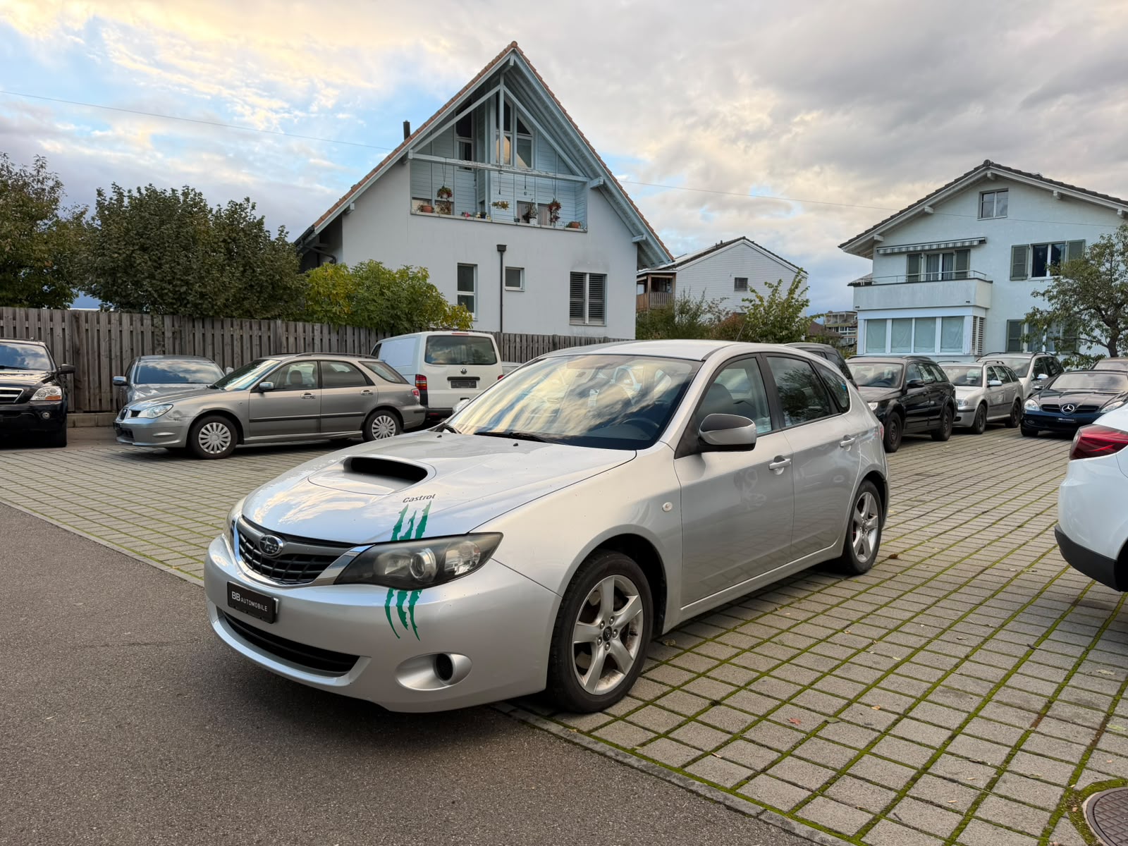 Car photo