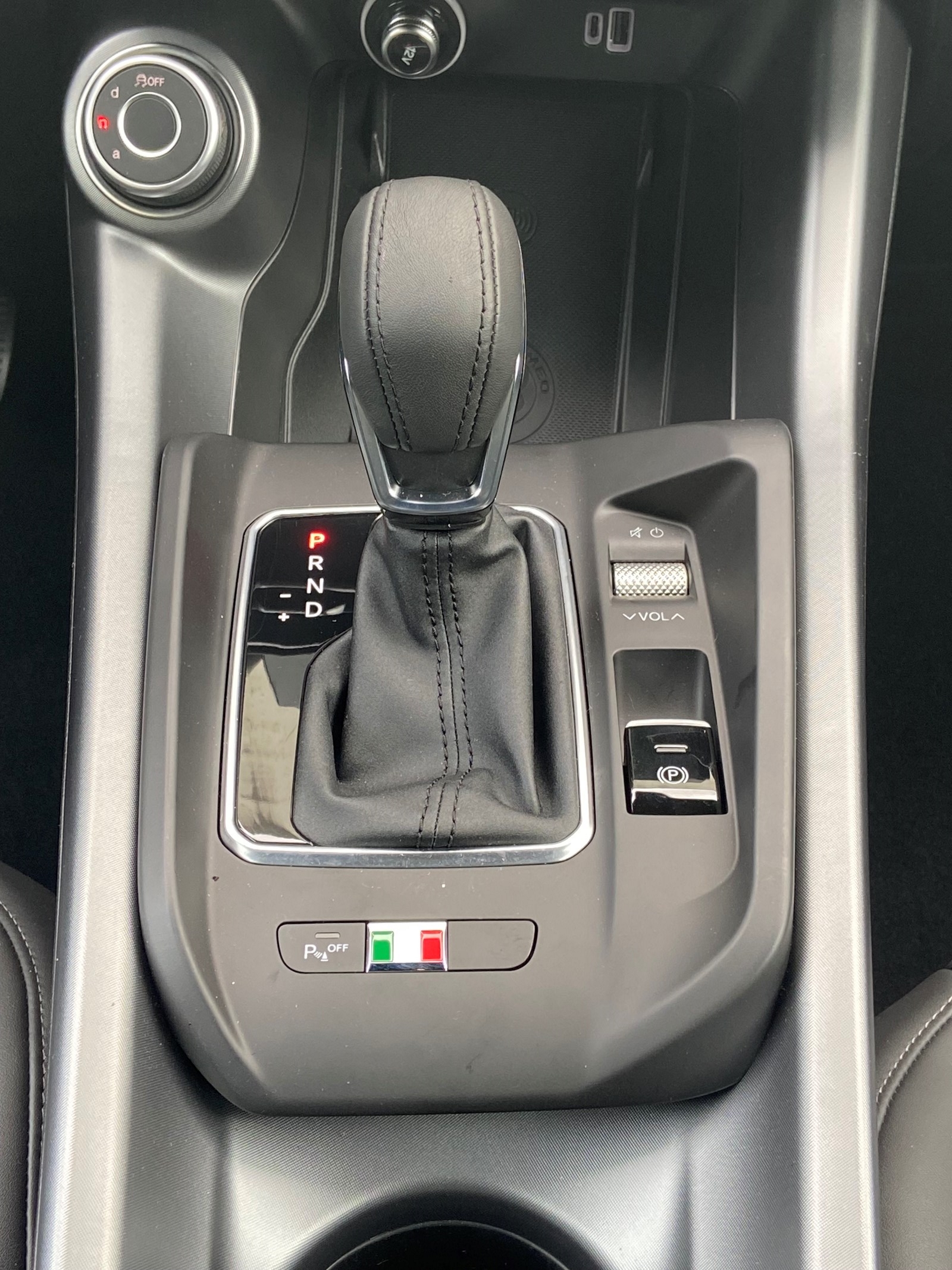 ALFA ROMEO Tonale 1.5 48V Hybrid Sprint Pack Premium-image-12