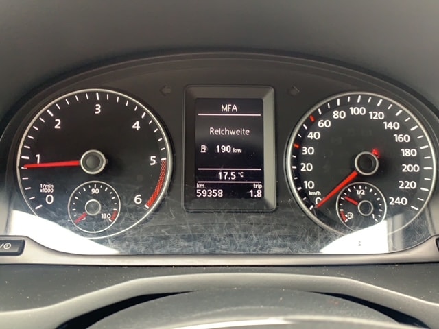 VW Caddy Maxi 2.0TDI 4Motion BlueMotion Technology DSG-image-11