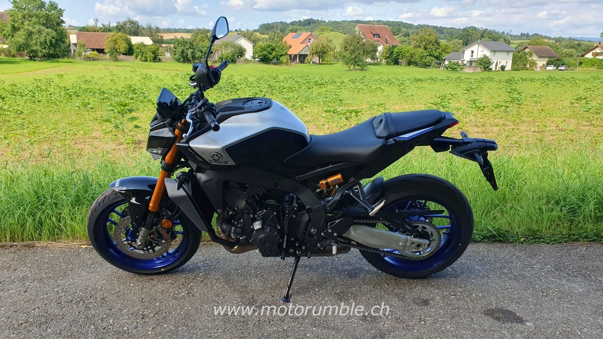 YAMAHA MT 09SP-image-3