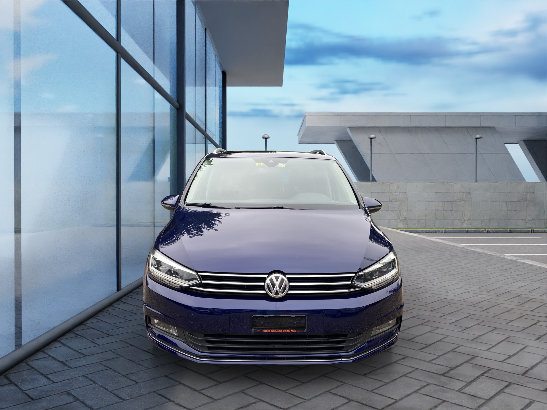 VW Touran 2.0 TDI BlueMotion Technology Highline DSG-image-8