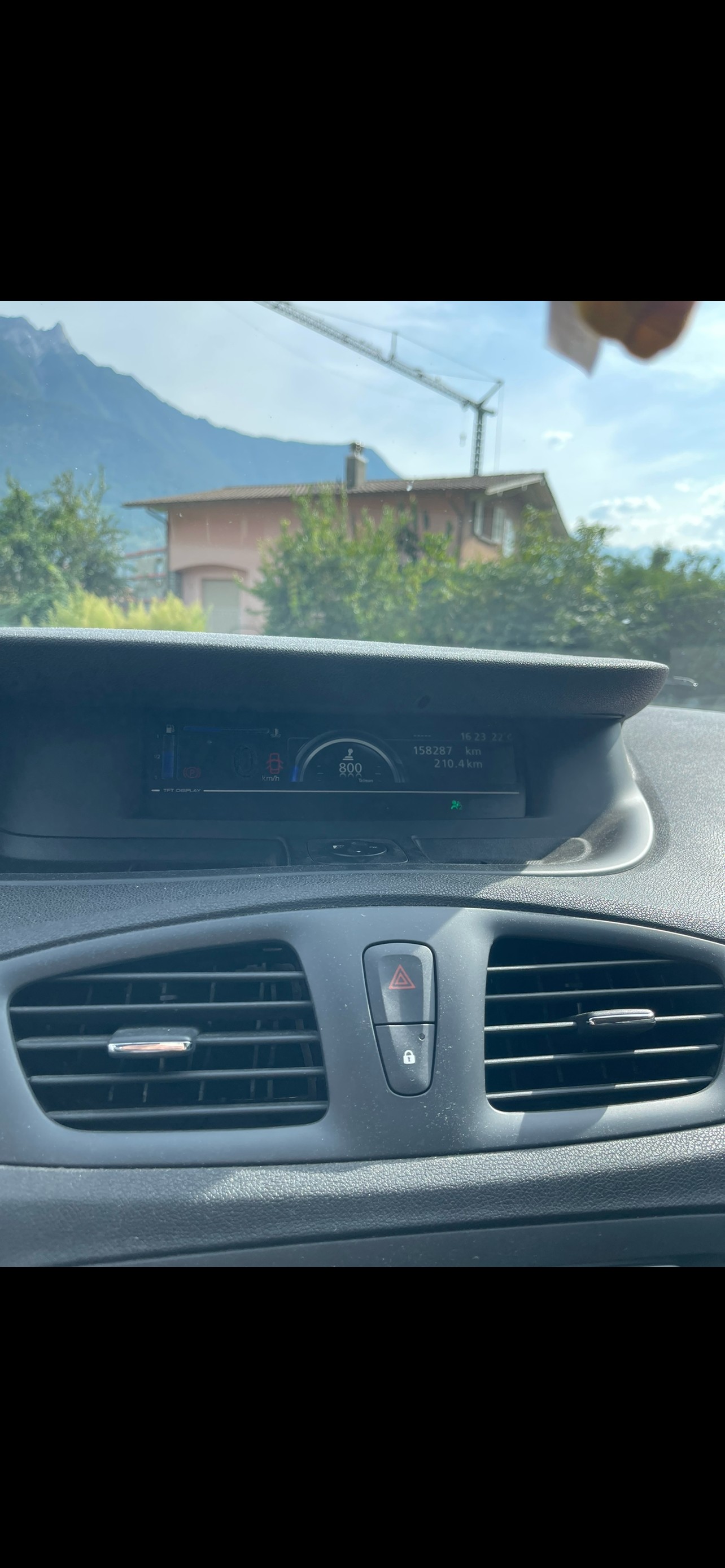 RENAULT Scénic 1.2 16V Turbo Energy-image-12