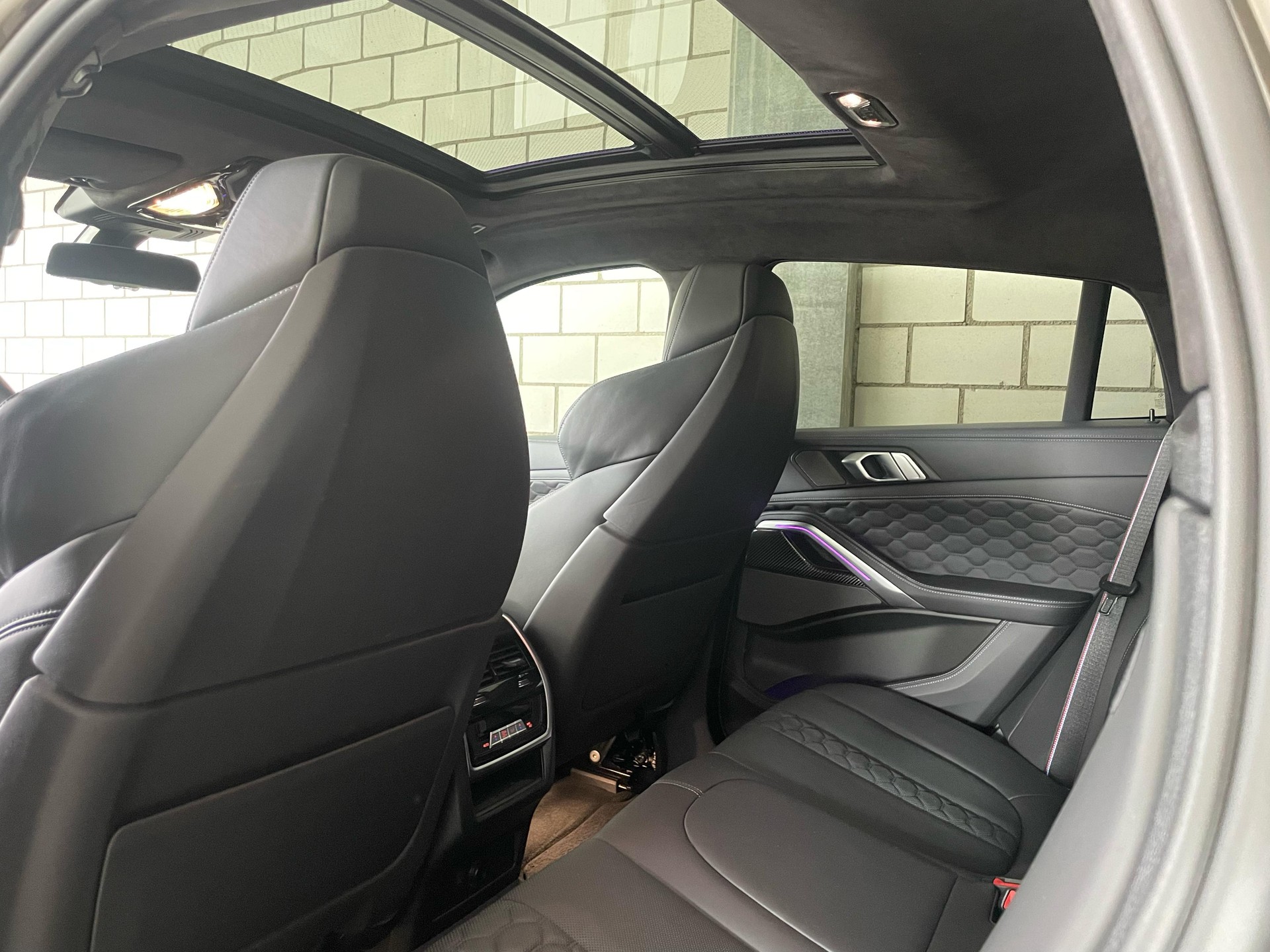 BMW X6M Steptronic M Competition MANHART 725 PS / 890 NM-image-7