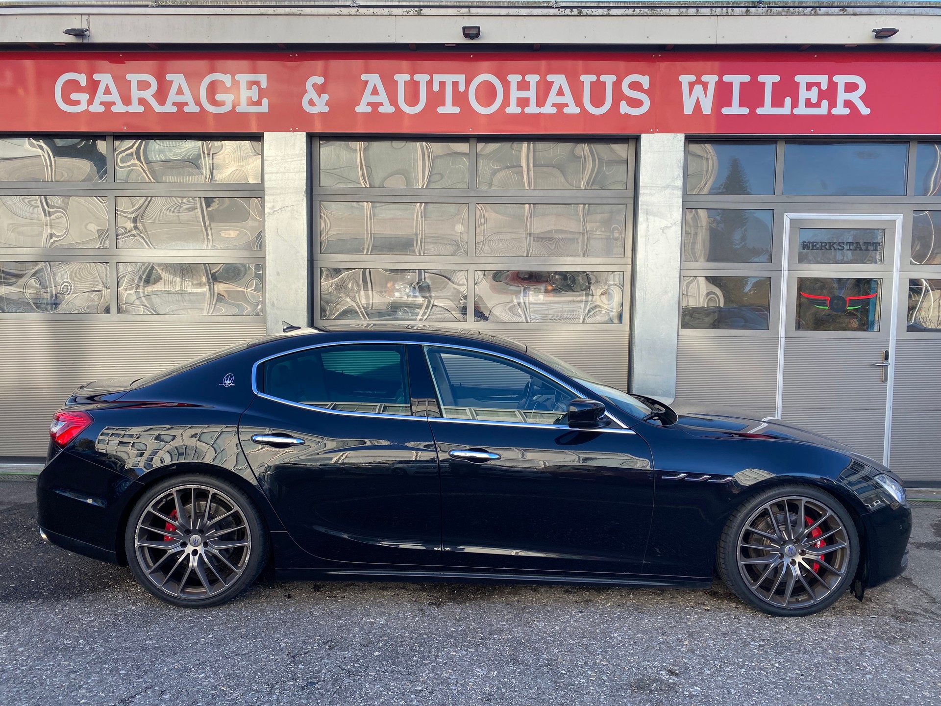 MASERATI Ghibli S Q4 3.0 V6 Automatica-image-3