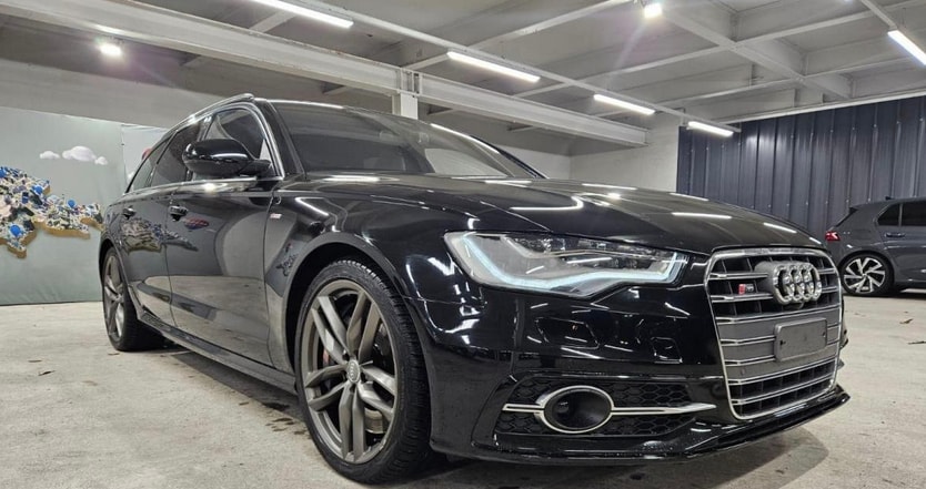 AUDI S6 Avant 4.0 TFSI V8 quattro S-tronic-image-1