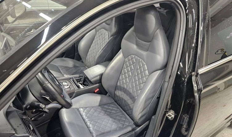 AUDI S6 Avant 4.0 TFSI V8 quattro S-tronic-image-14