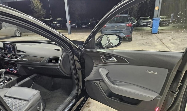AUDI S6 Avant 4.0 TFSI V8 quattro S-tronic-image-11