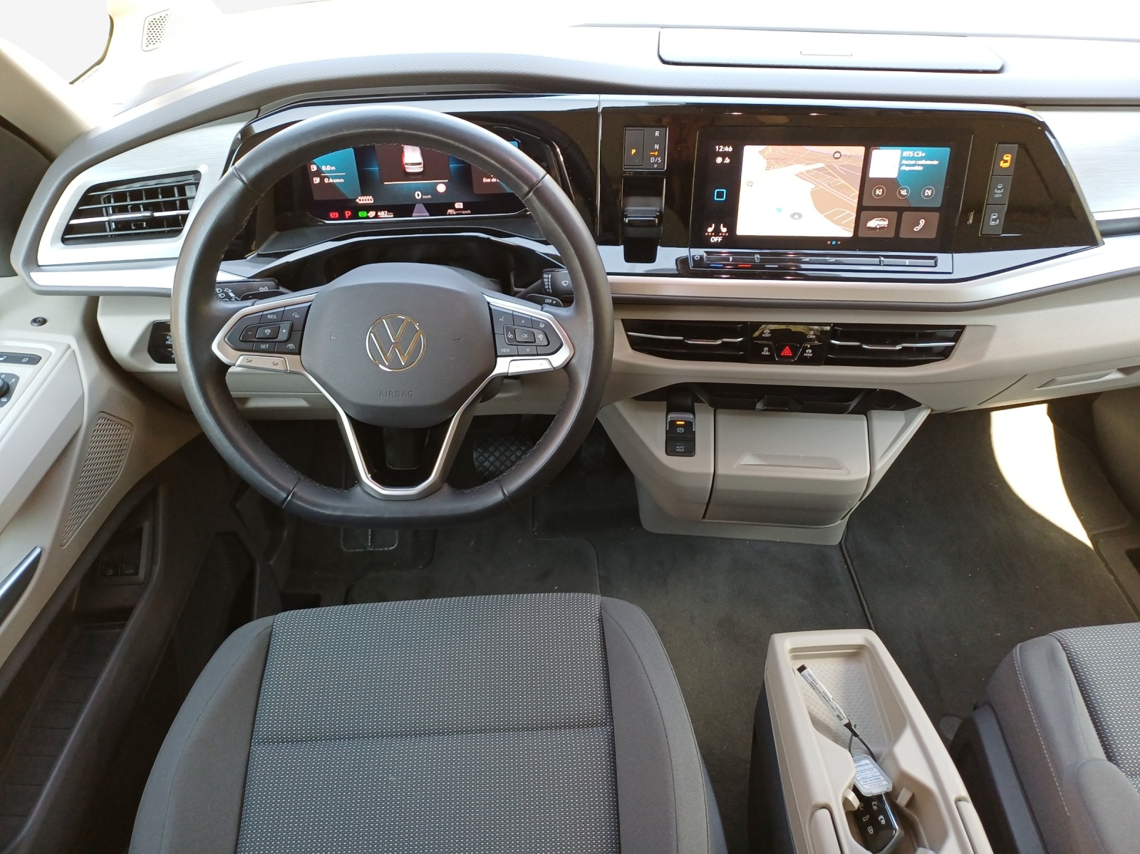 VW Multivan 1.4 eHybrid Life DSG-image-8