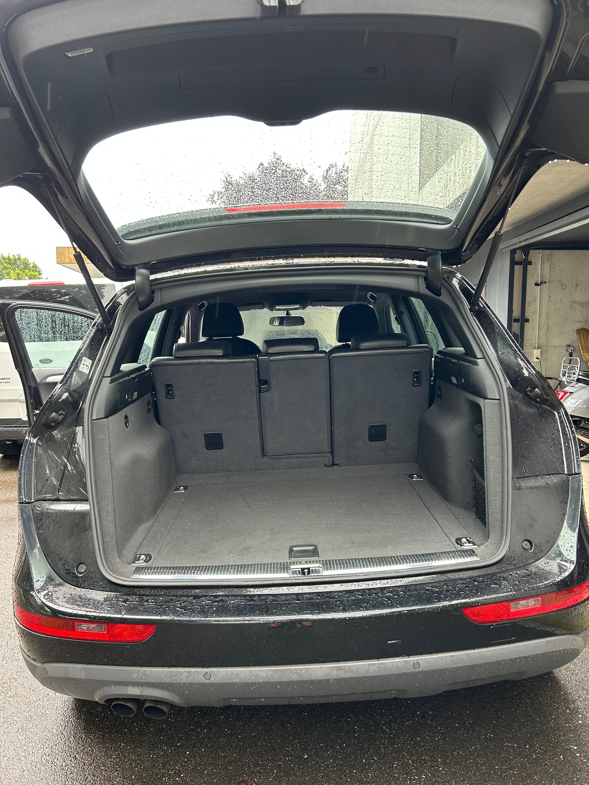 AUDI Q5 2.0 TDI quattro S-Line-image-10