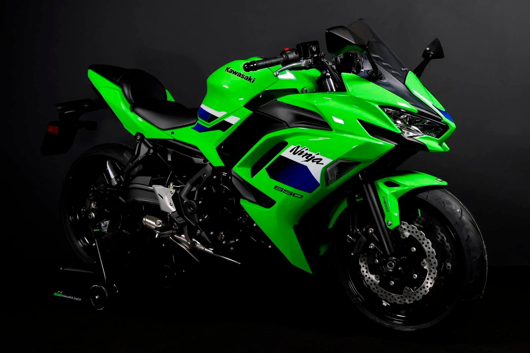 KAWASAKI Ninja 650 (50/35 KW)-showroom-element-2
