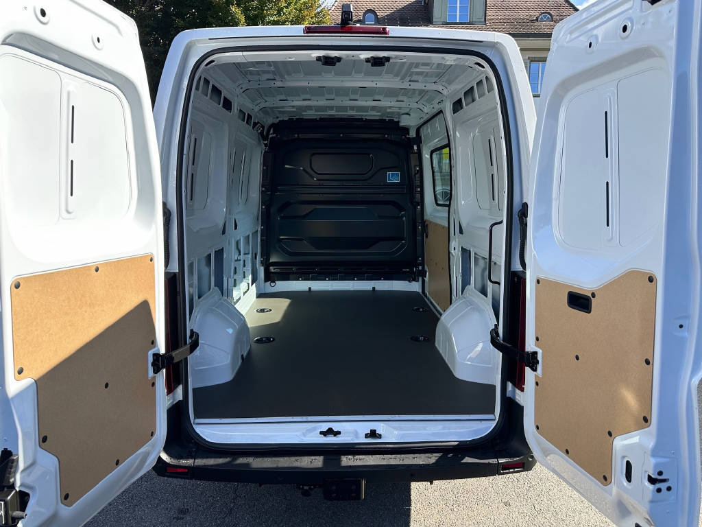 RENAULT Master Kaw. 3.5 t L2H2 Long Range-showroom-element-2