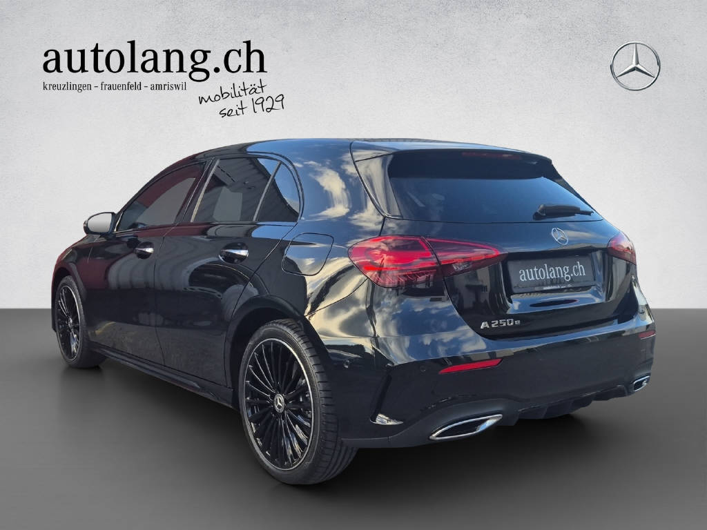 MERCEDES-BENZ A 250 e AMG Line EQ Star-image-2