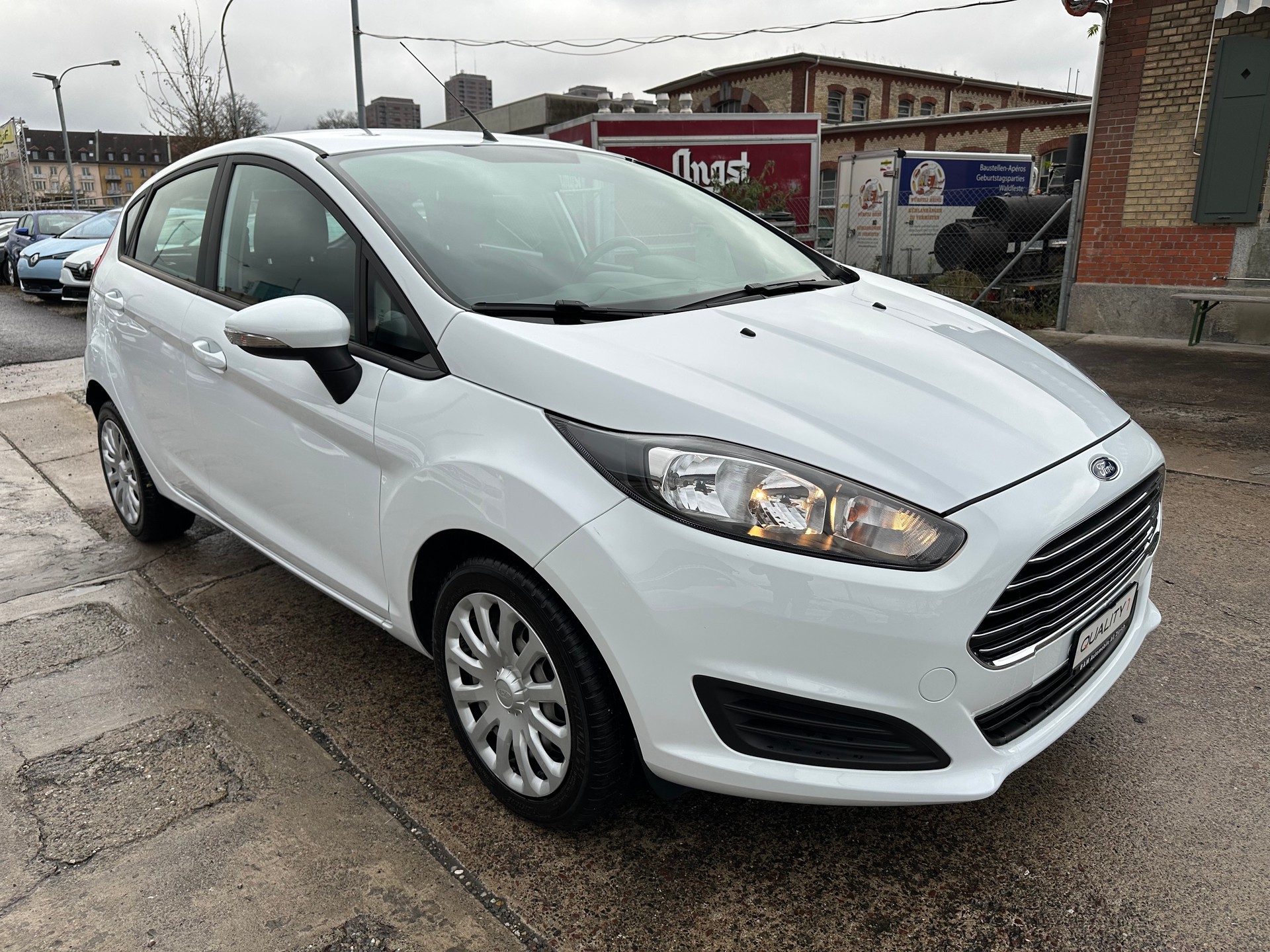 FORD Fiesta 1.0 SCTi Trend-image-2