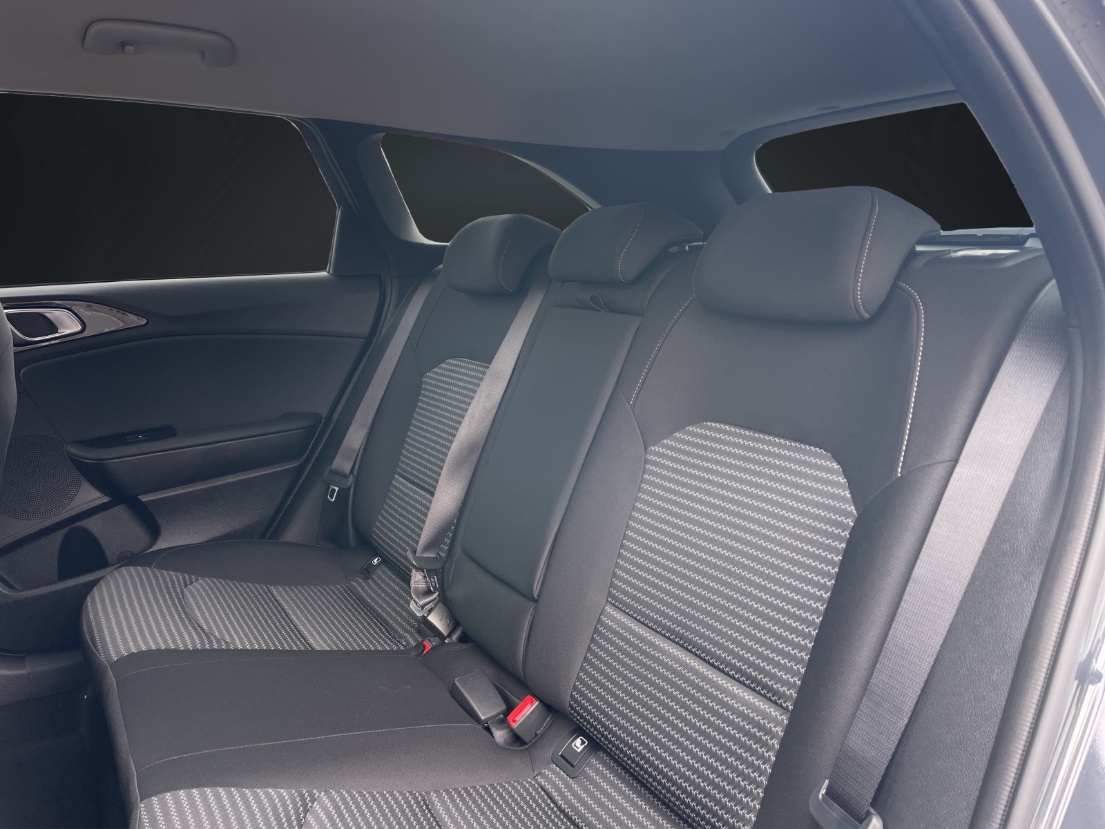 KIA Ceed SW 1.5 T-GDi Power-image-7
