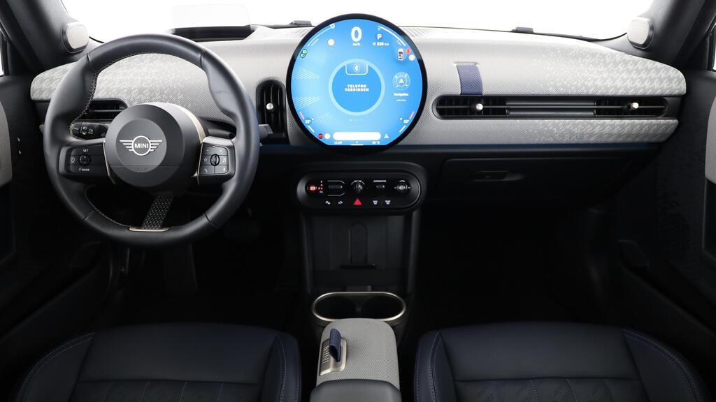 MINI Cooper S Cabrio-image-11