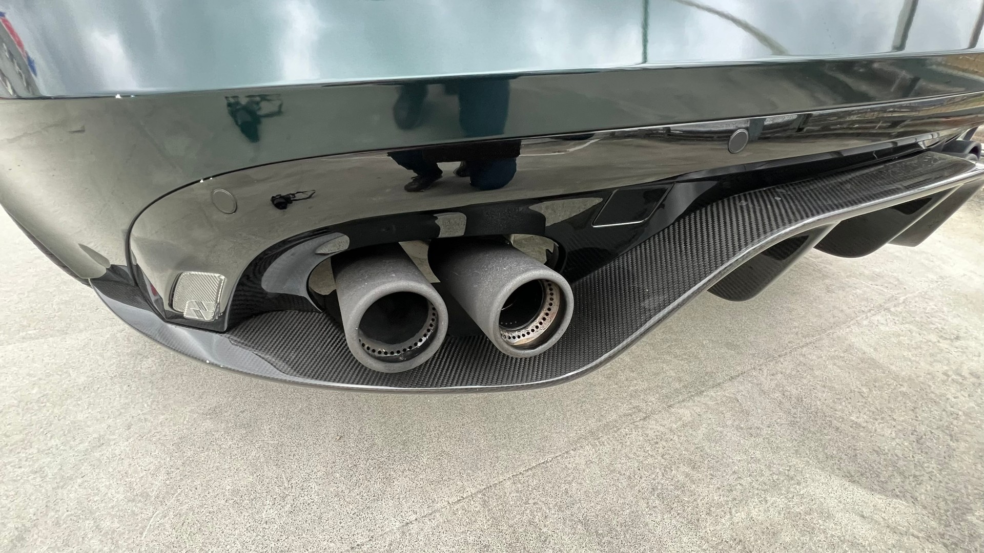JAGUAR F-TYPE CONVERTIBLE R 5.0 V8 PROJECT 7 AWD l 575 PS-image-18