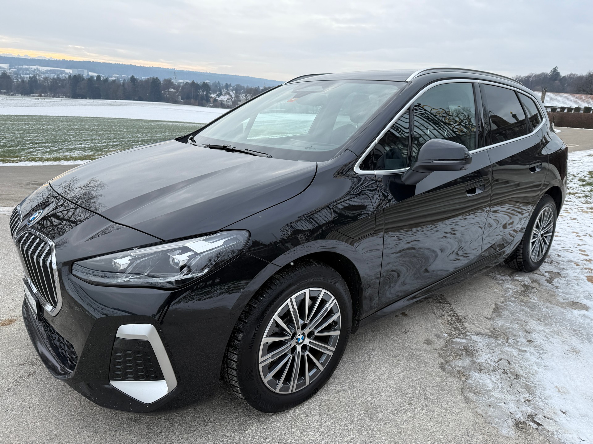 BMW 230e xDrive Active Tourer M Sport-image-9