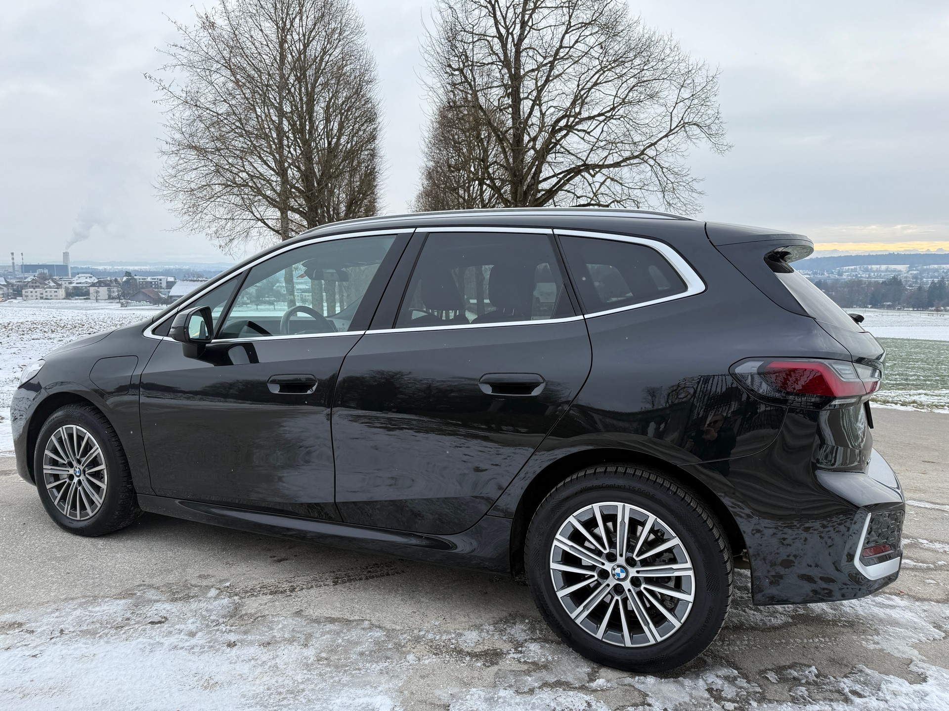 BMW 230e xDrive Active Tourer M Sport-image-7