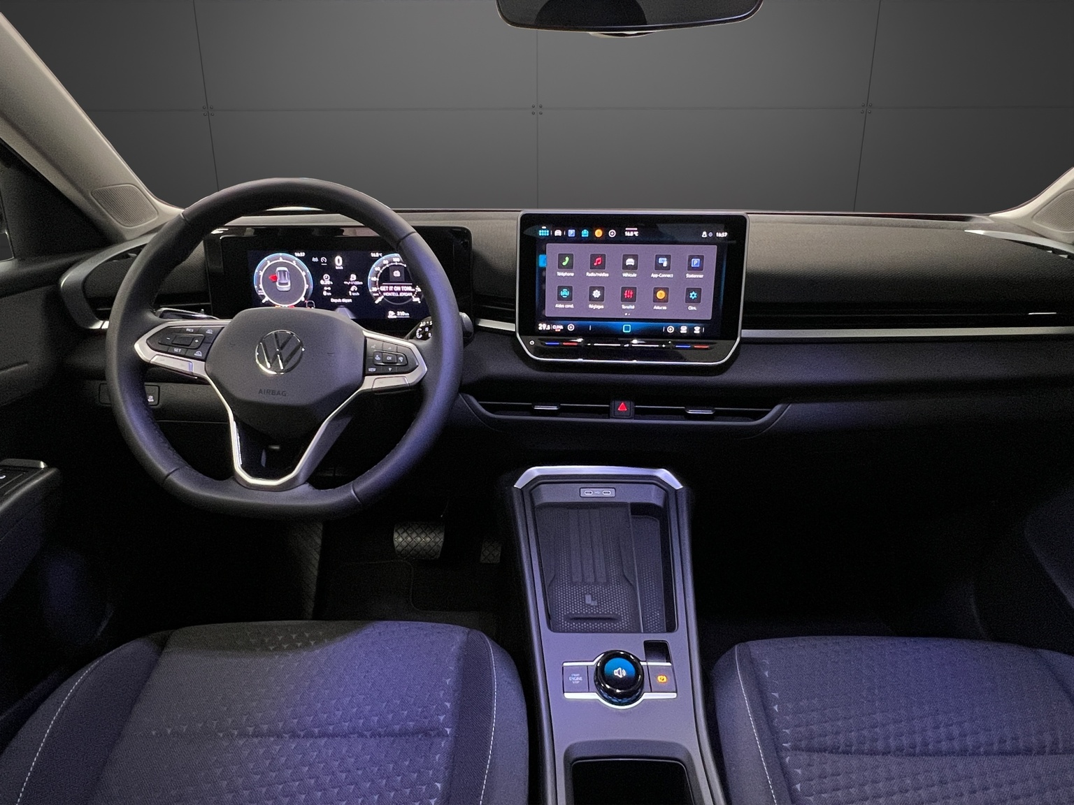 VW T-Roc 1.5 eTSI mHEV Trend DSG-image-9