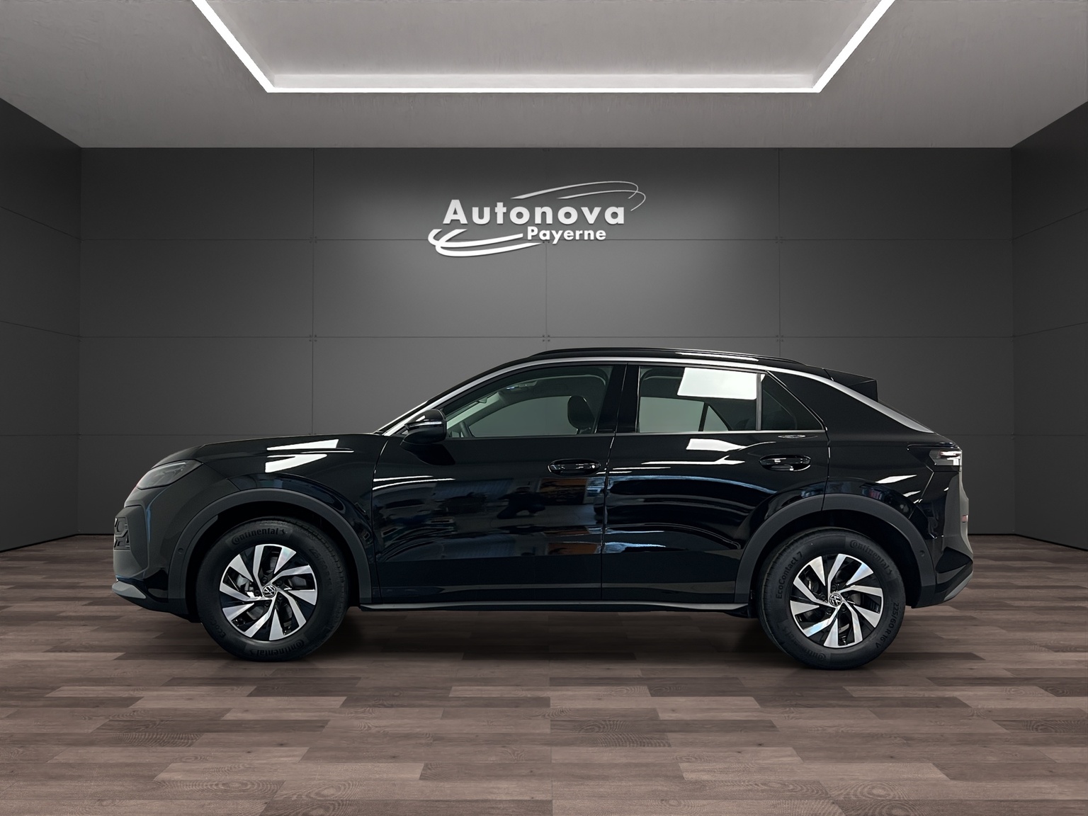 VW T-Roc 1.5 eTSI mHEV Trend DSG-image-2