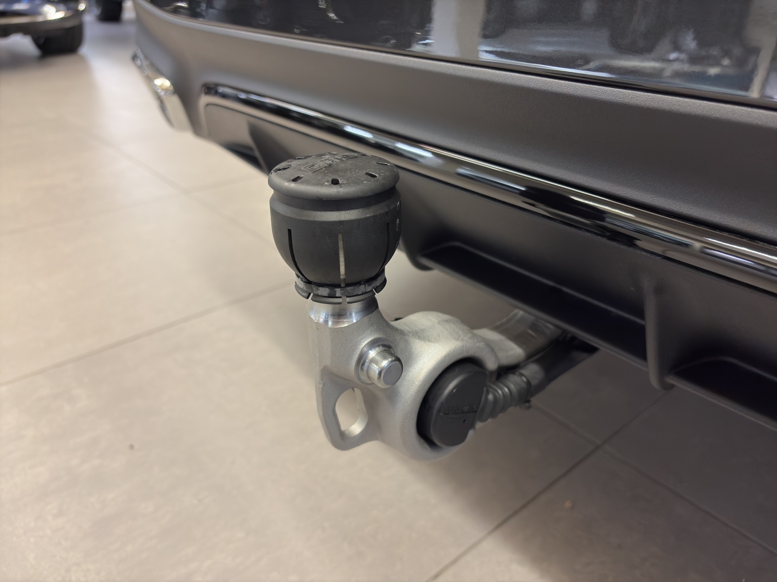 MERCEDES-BENZ E 300 de 4M Break EQ Hybrid Technology-image-15