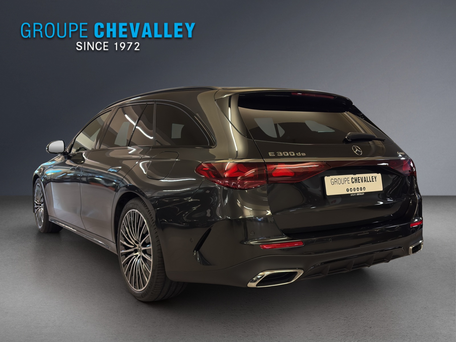 MERCEDES-BENZ E 300 de 4M Break EQ Hybrid Technology-image-2
