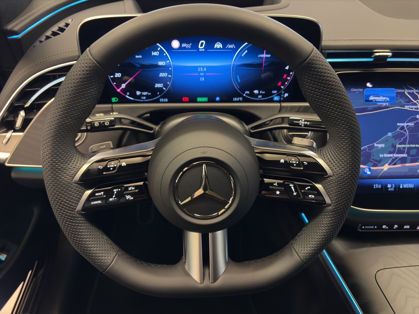 MERCEDES-BENZ E 300 de 4M Break EQ Hybrid Technology-image-6