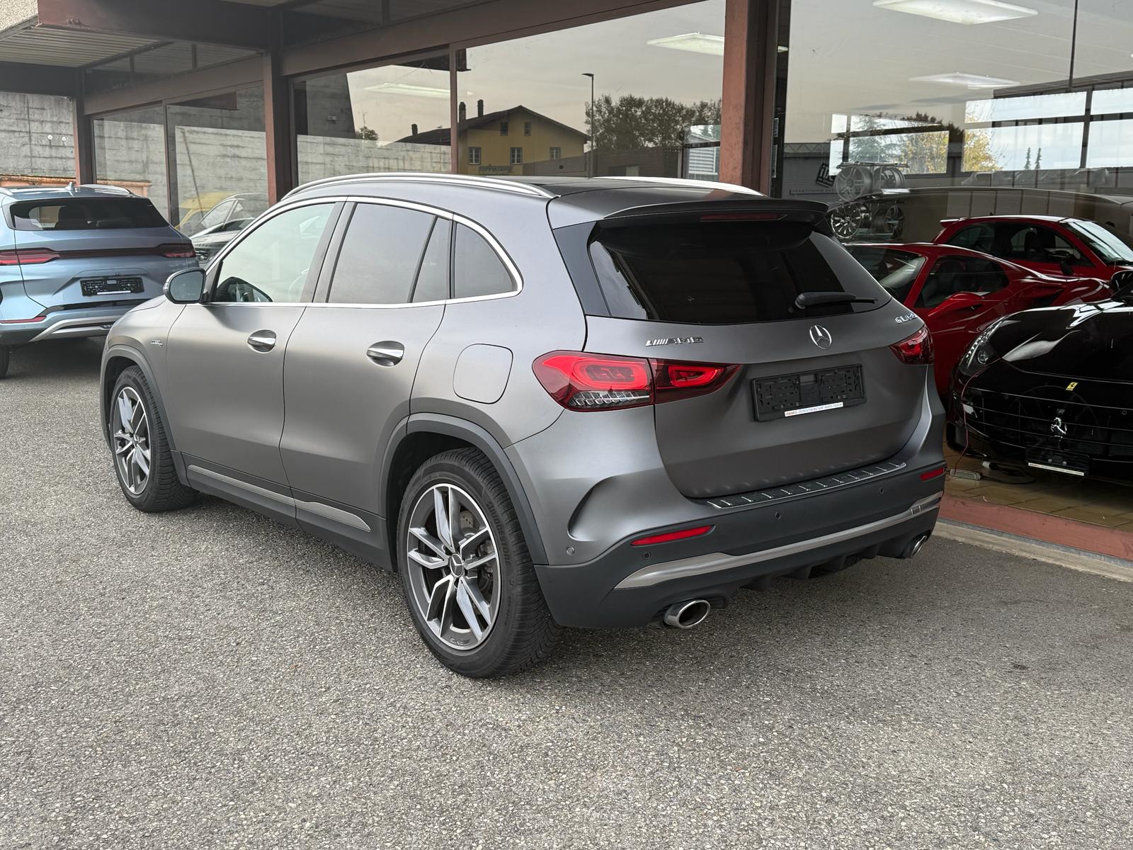 MERCEDES-BENZ GLA 35 AMG 4Matic 8G-Speedshift DCT-image-3
