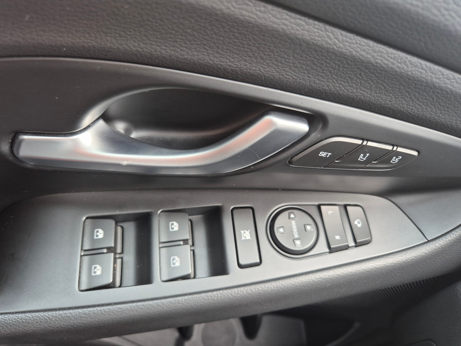 HYUNDAI i30 1.5 T-GDi N Line 48V MH DCT-image-10