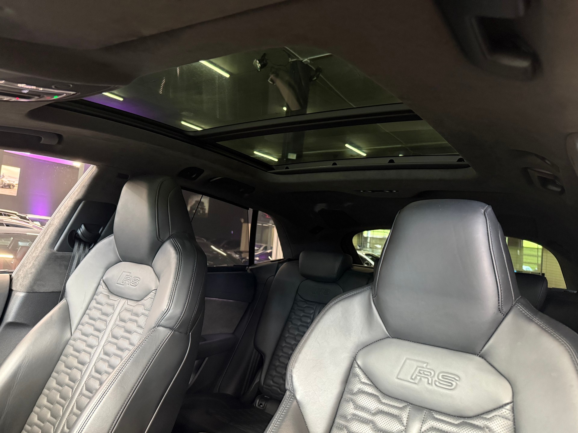 AUDI RSQ8 quattro tiptronic ABT 700 PS-image-29