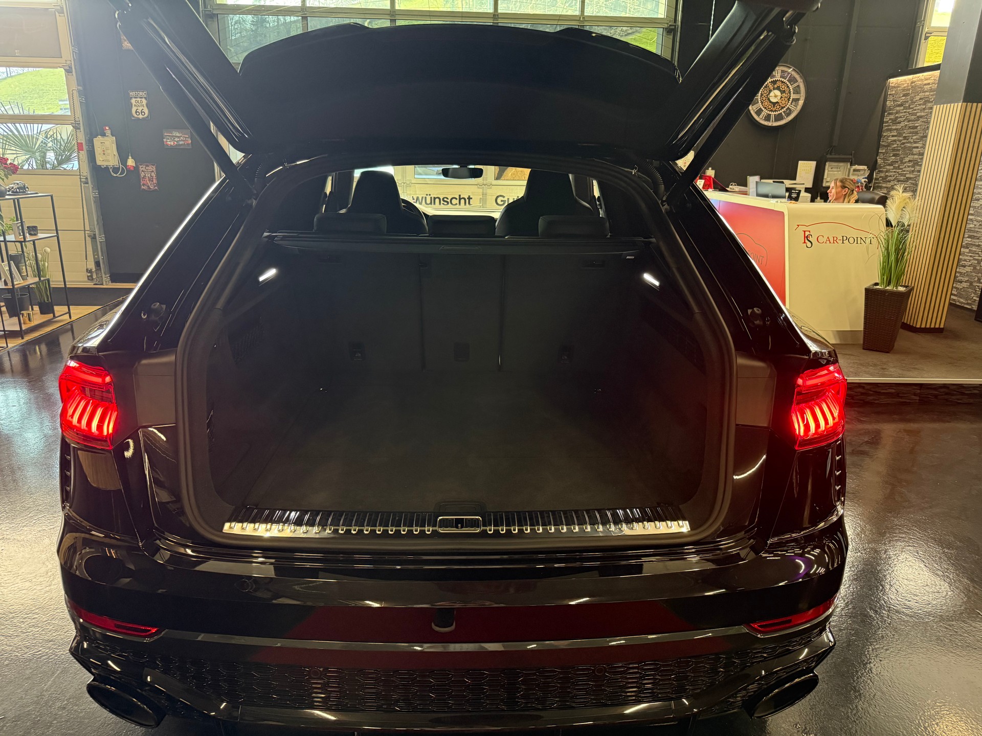 AUDI RSQ8 quattro tiptronic ABT 700 PS-image-25