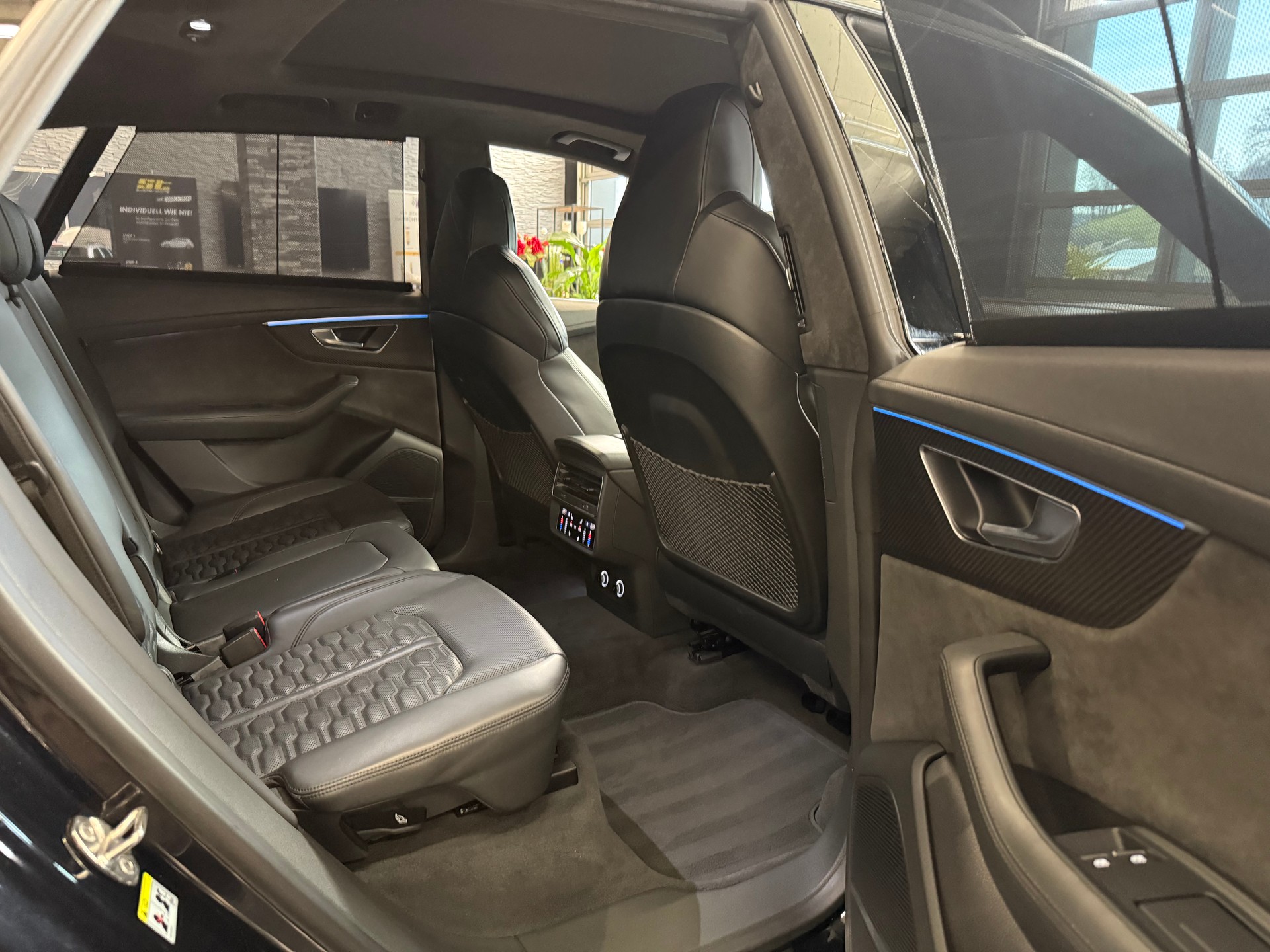 AUDI RSQ8 quattro tiptronic ABT 700 PS-image-18