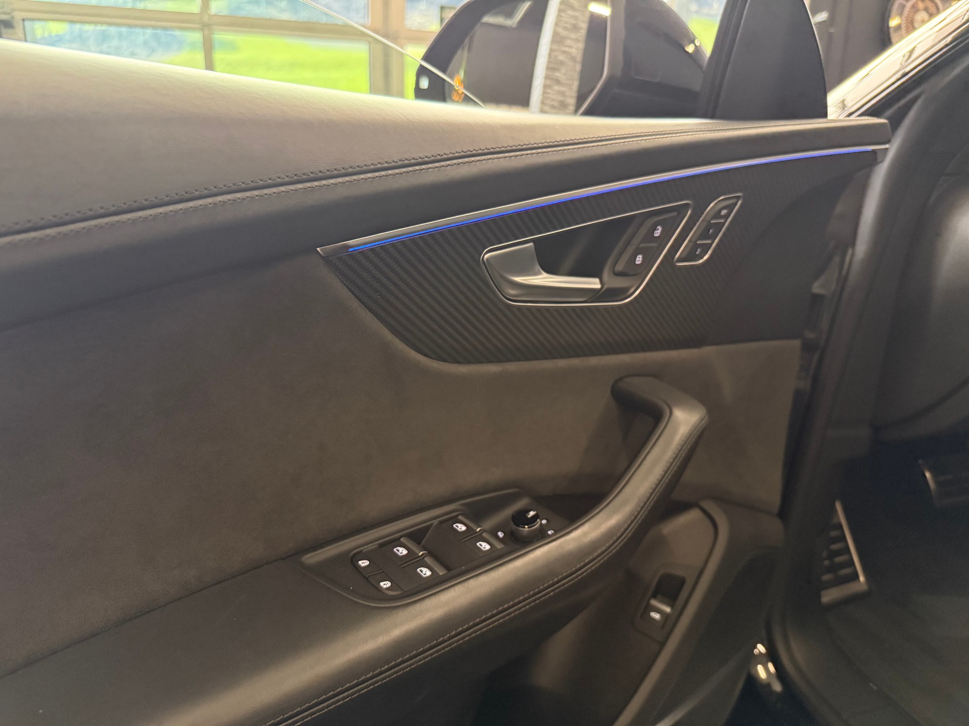 AUDI RSQ8 quattro tiptronic ABT 700 PS-image-26