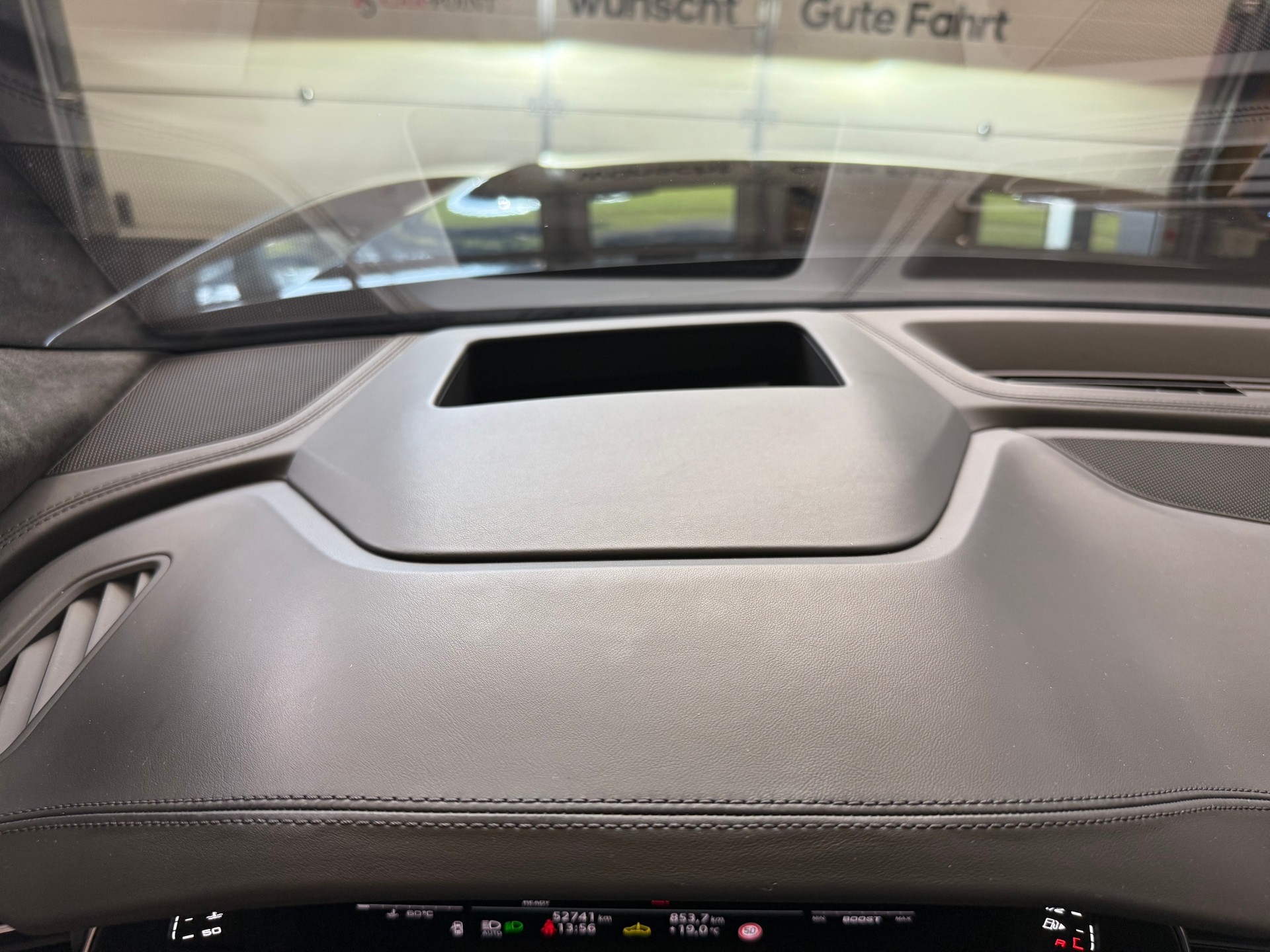 AUDI RSQ8 quattro tiptronic ABT 700 PS-image-13