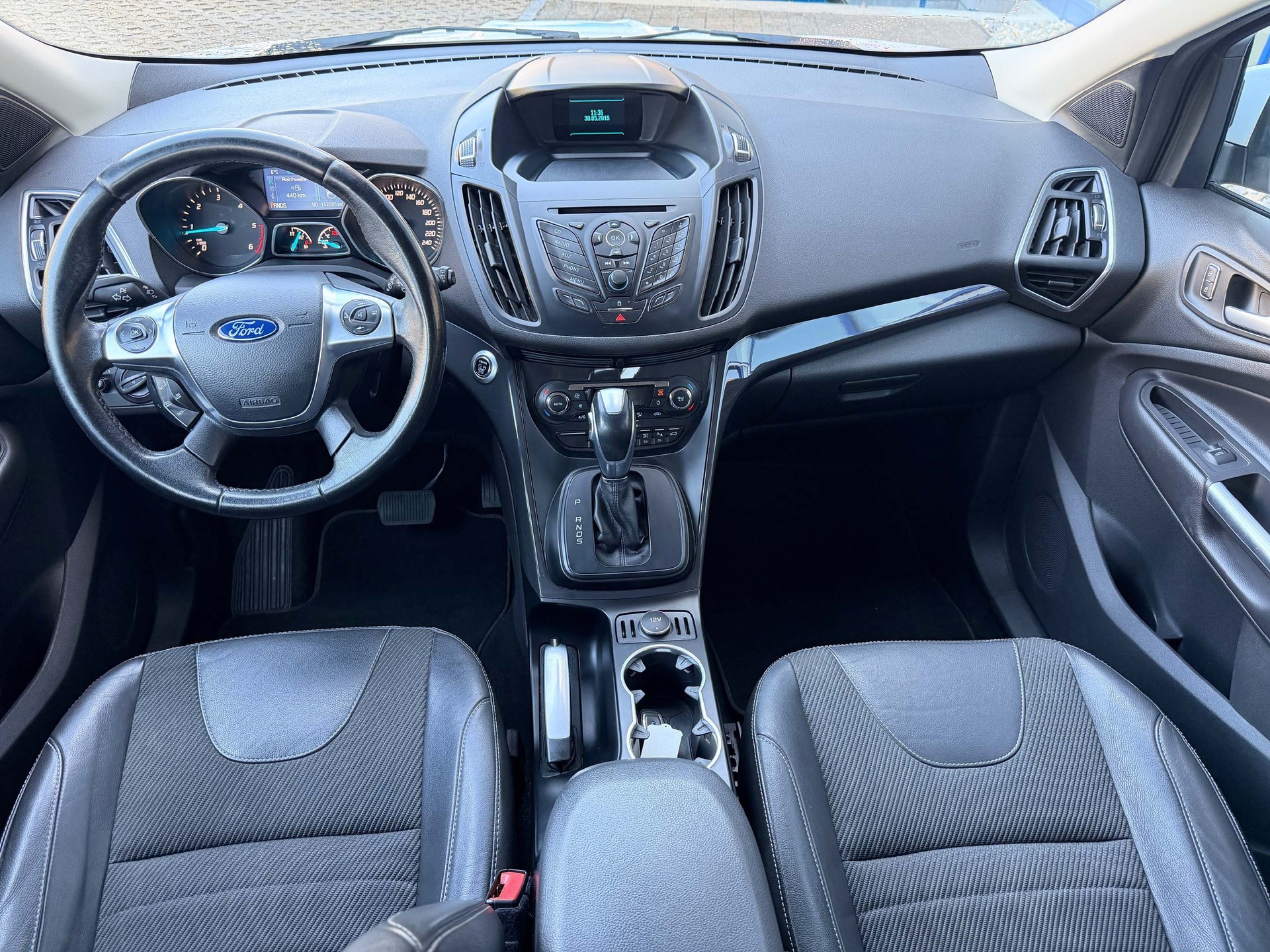FORD Kuga 2.0 TDCi 150 4x4 Titanium 2.100kg Anhängelast-image-10