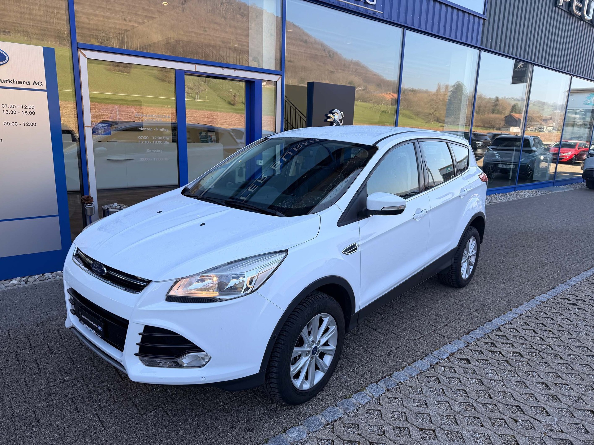FORD Kuga 2.0 TDCi 150 4x4 Titanium 2.100kg Anhängelast-image-1