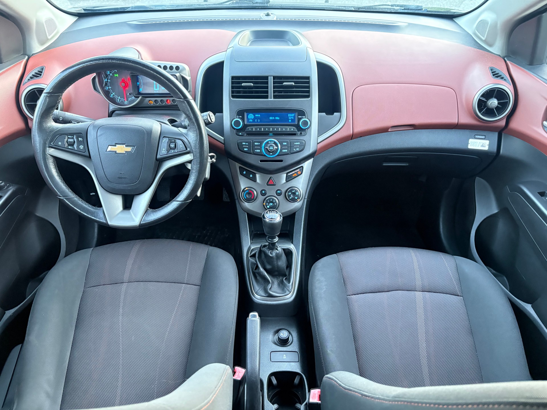 CHEVROLET Aveo 1.4 LT-image-7