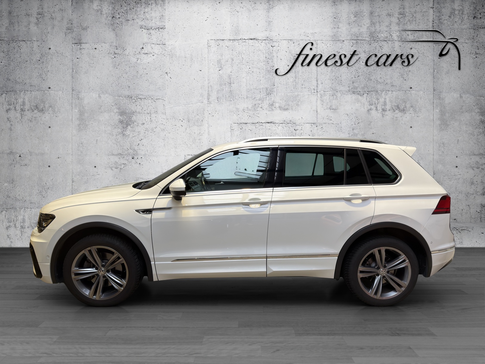 VW Tiguan 2.0 TSI Highline DSG-showroom-element-1