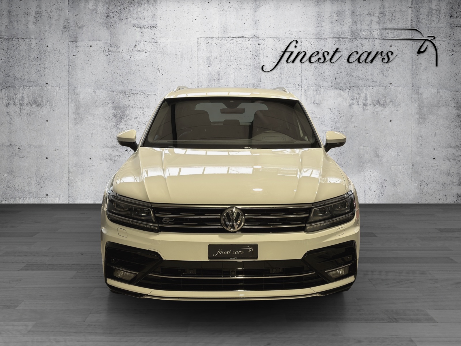 VW Tiguan 2.0 TSI Highline DSG-showroom-element-3