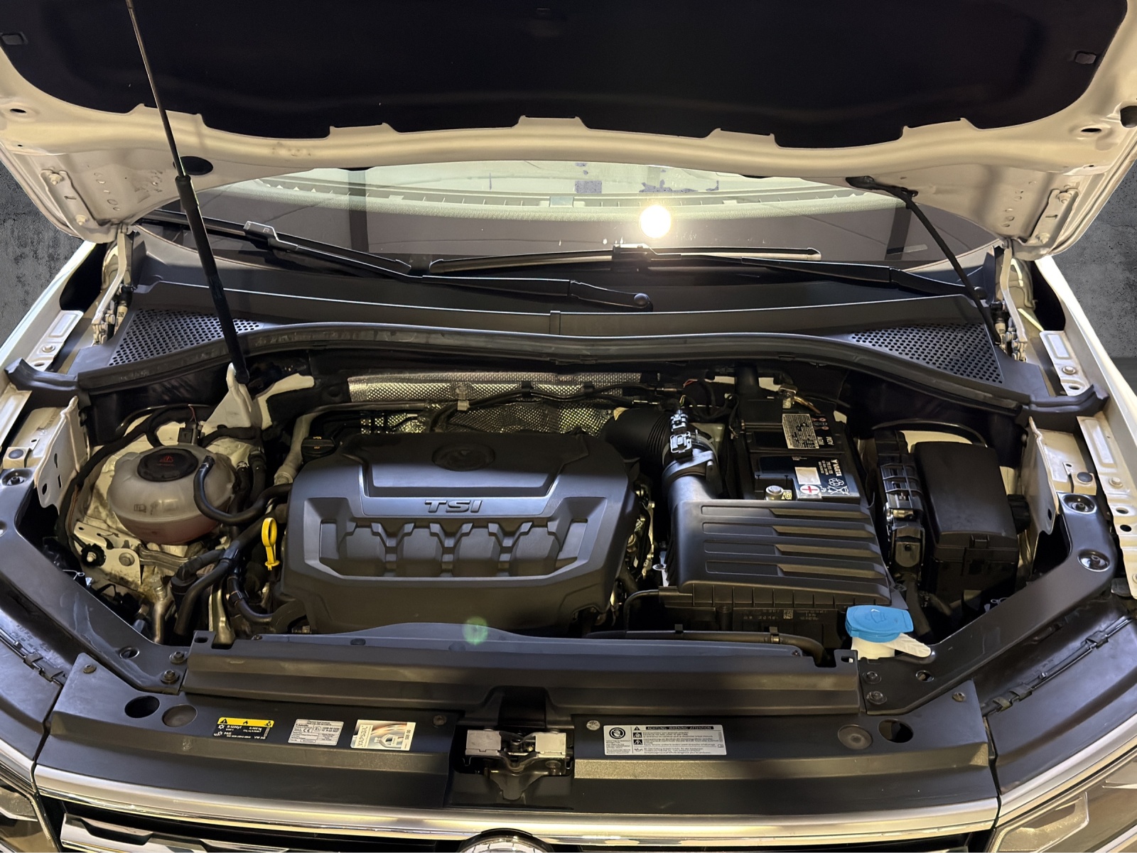 VW Tiguan 2.0 TSI Highline DSG-image-5