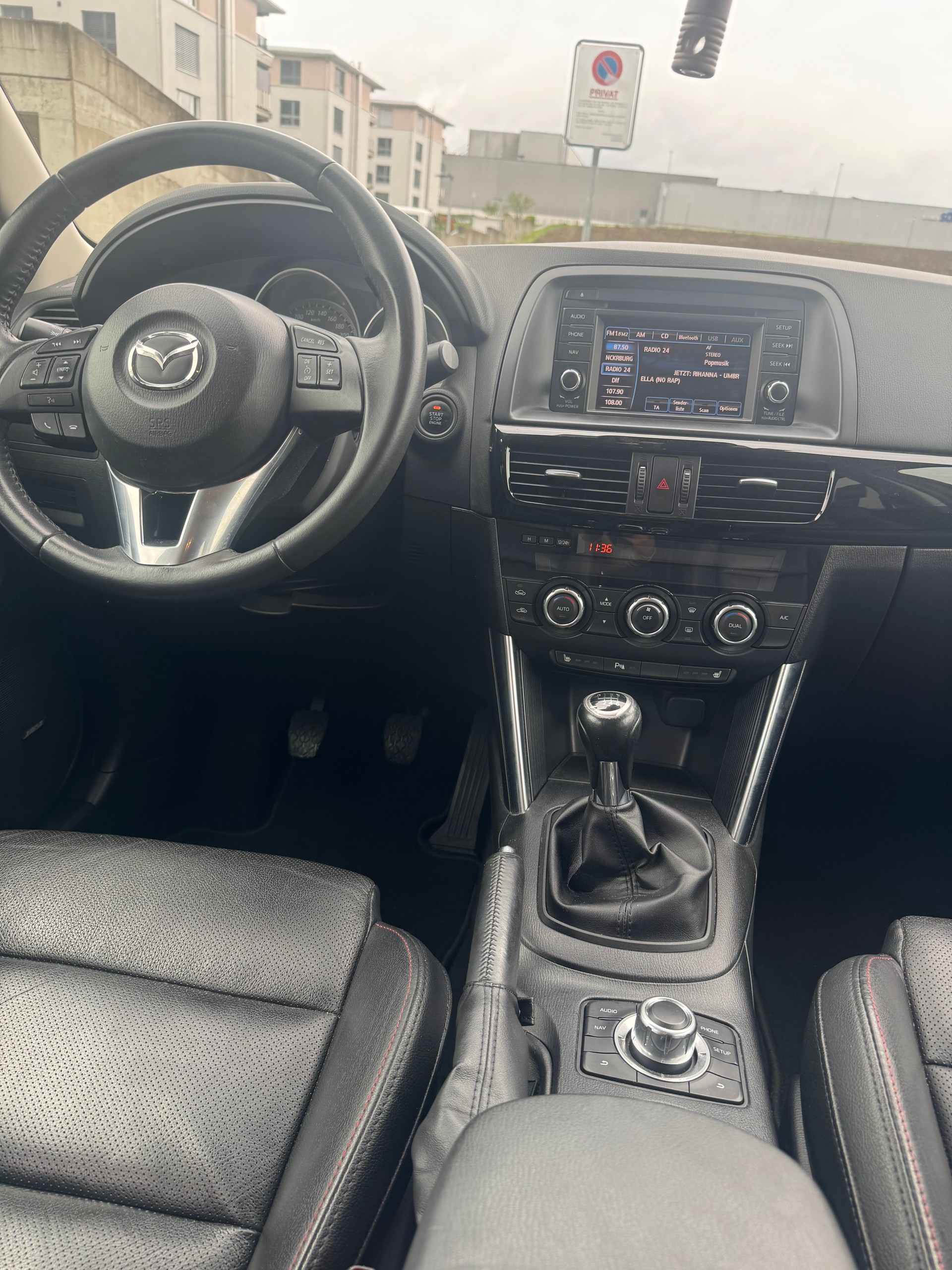 MAZDA CX-5 2.2 D Revolution AWD-image-9