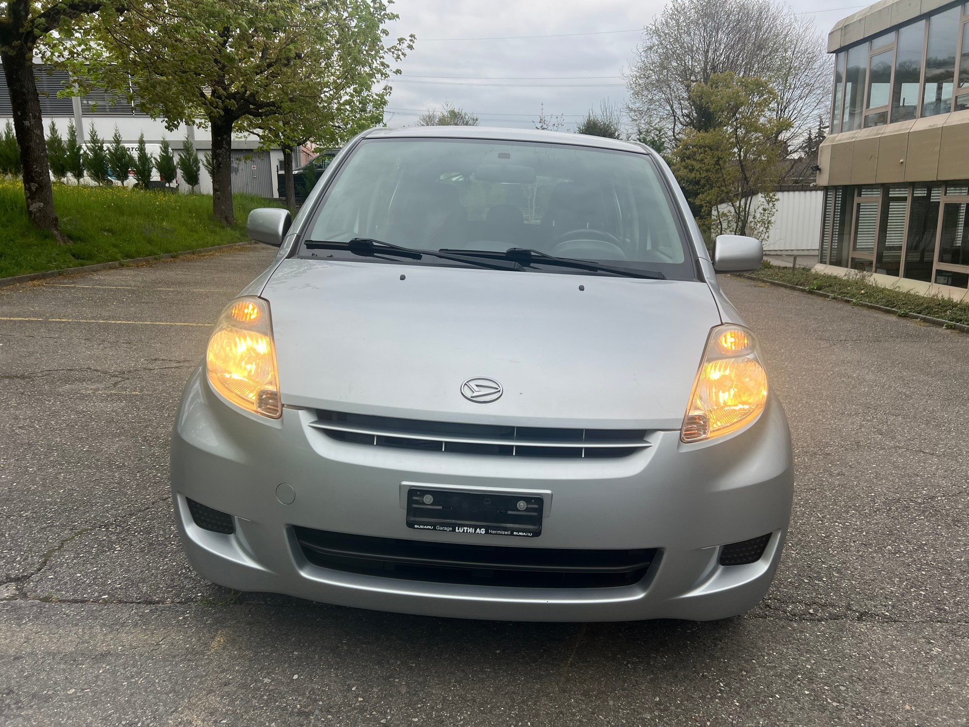 DAIHATSU Sirion 1.3 S Custom 4WD Automatic