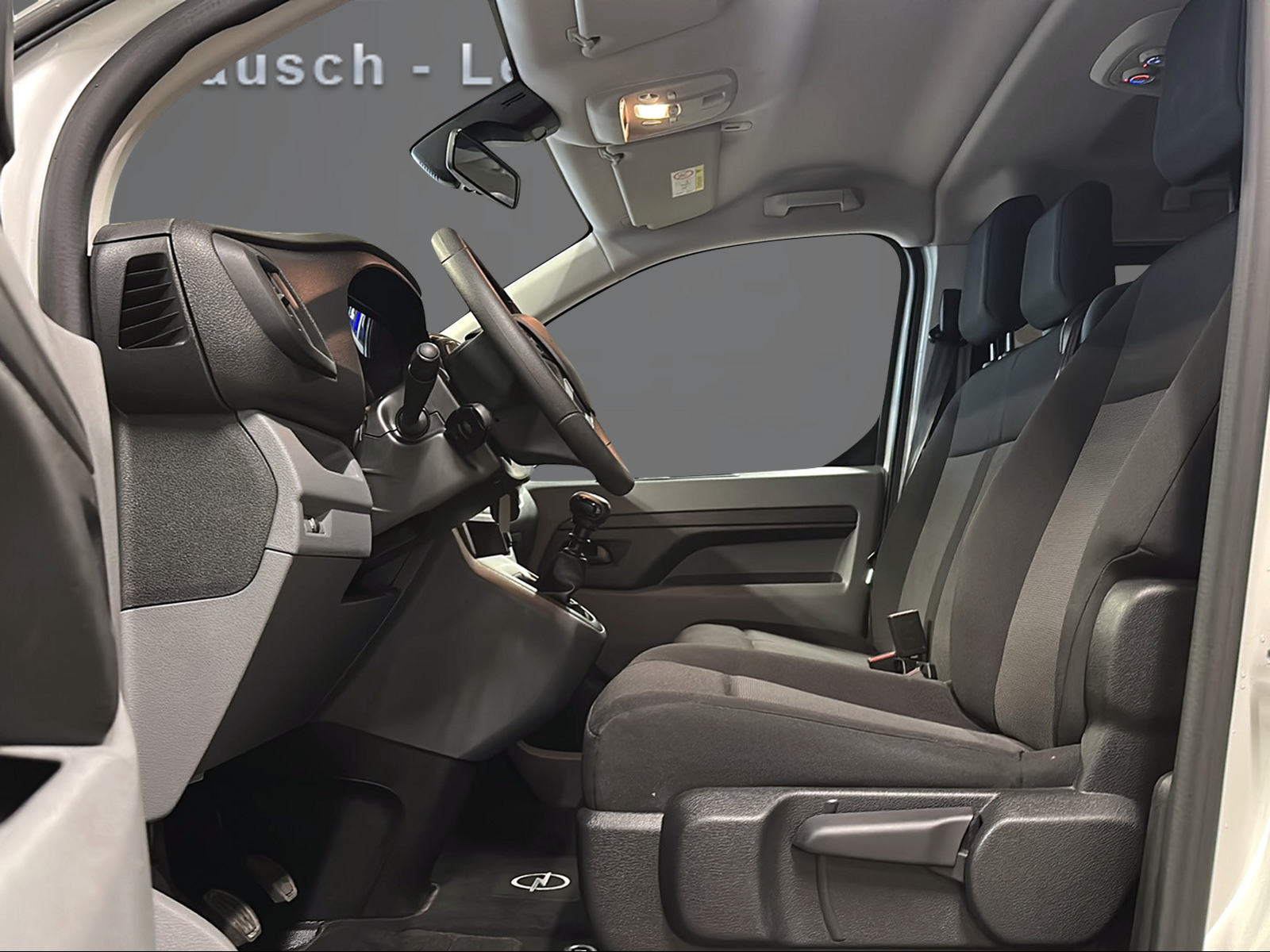 OPEL Vivaro Combi 2.0 CDTI Essentia s/s L 9-Plätzer-image-9
