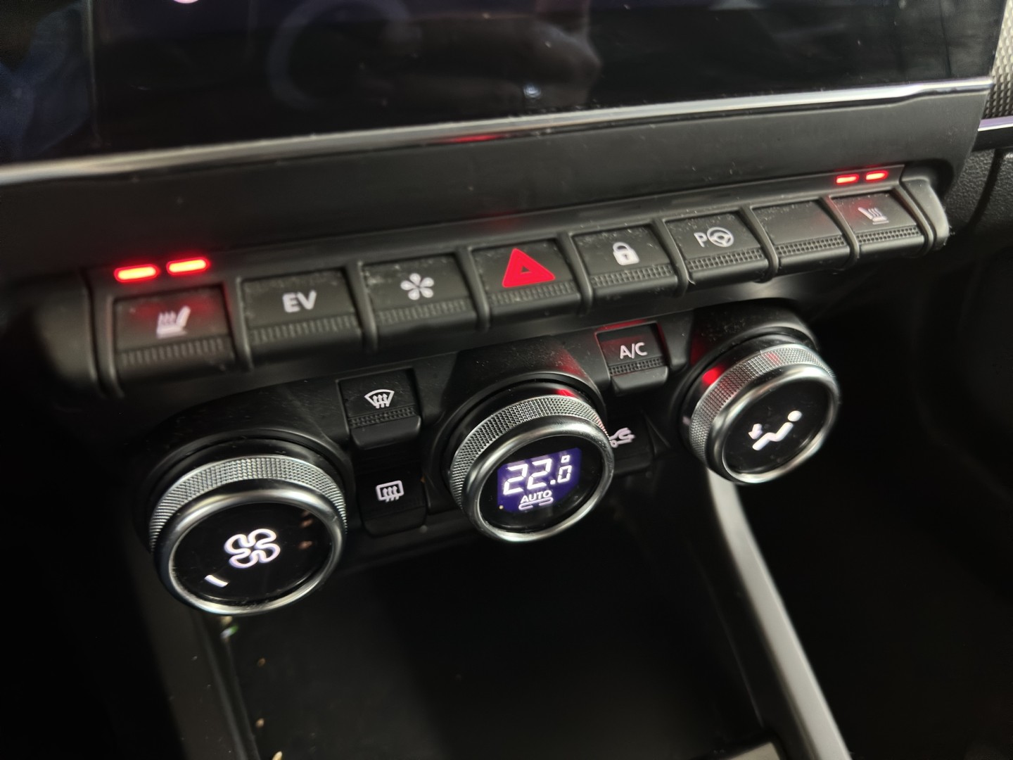 RENAULT Arkana 1.6 E-Tech Intens-image-17