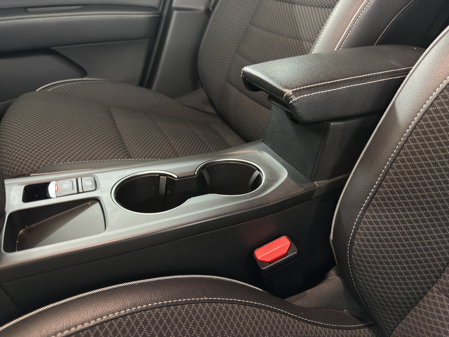 RENAULT Arkana 1.6 E-Tech Intens-image-23