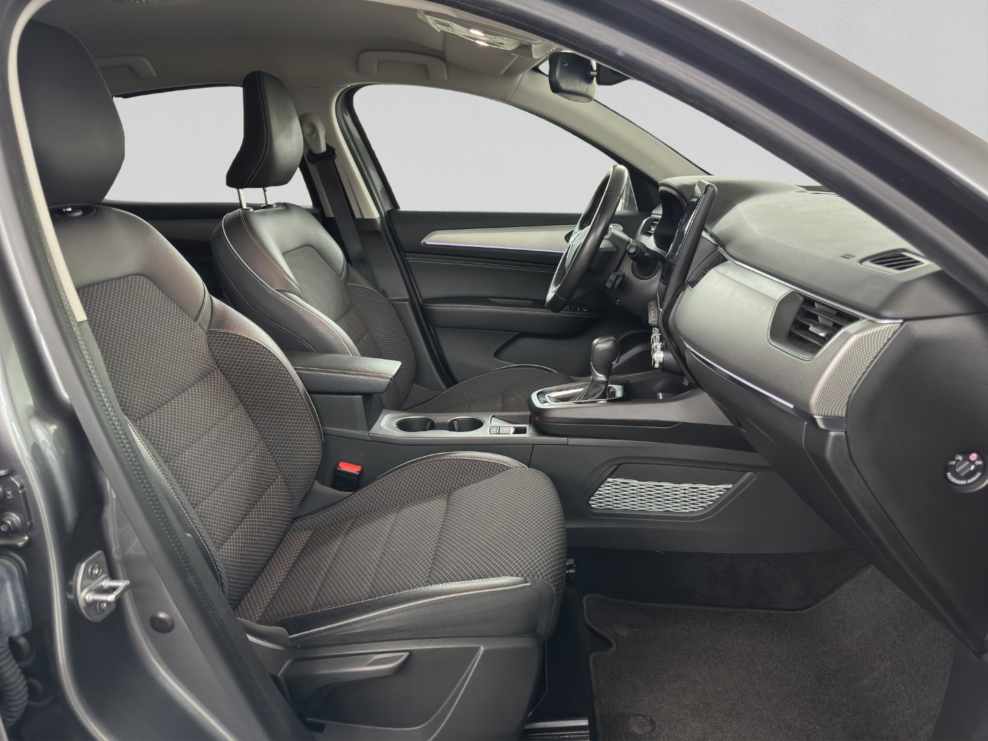 RENAULT Arkana 1.6 E-Tech Intens-image-15