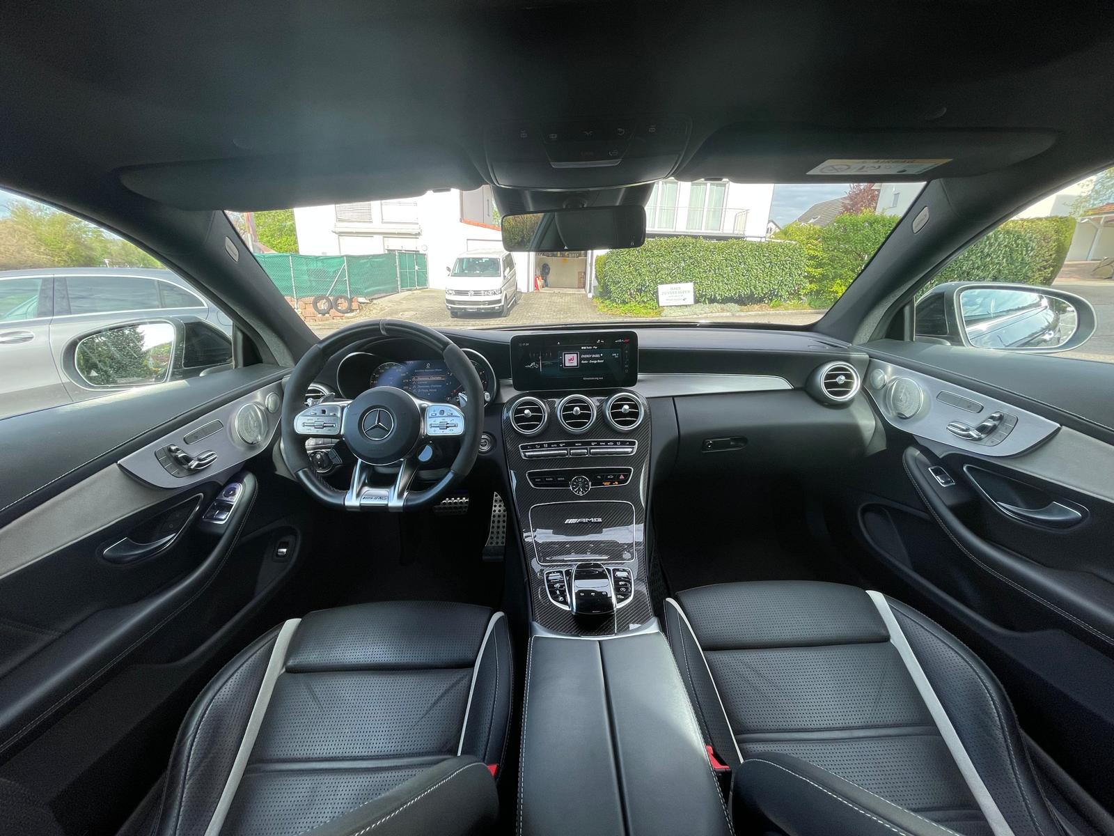 MERCEDES-BENZ C 63 S AMG 9G-tronic-image-4
