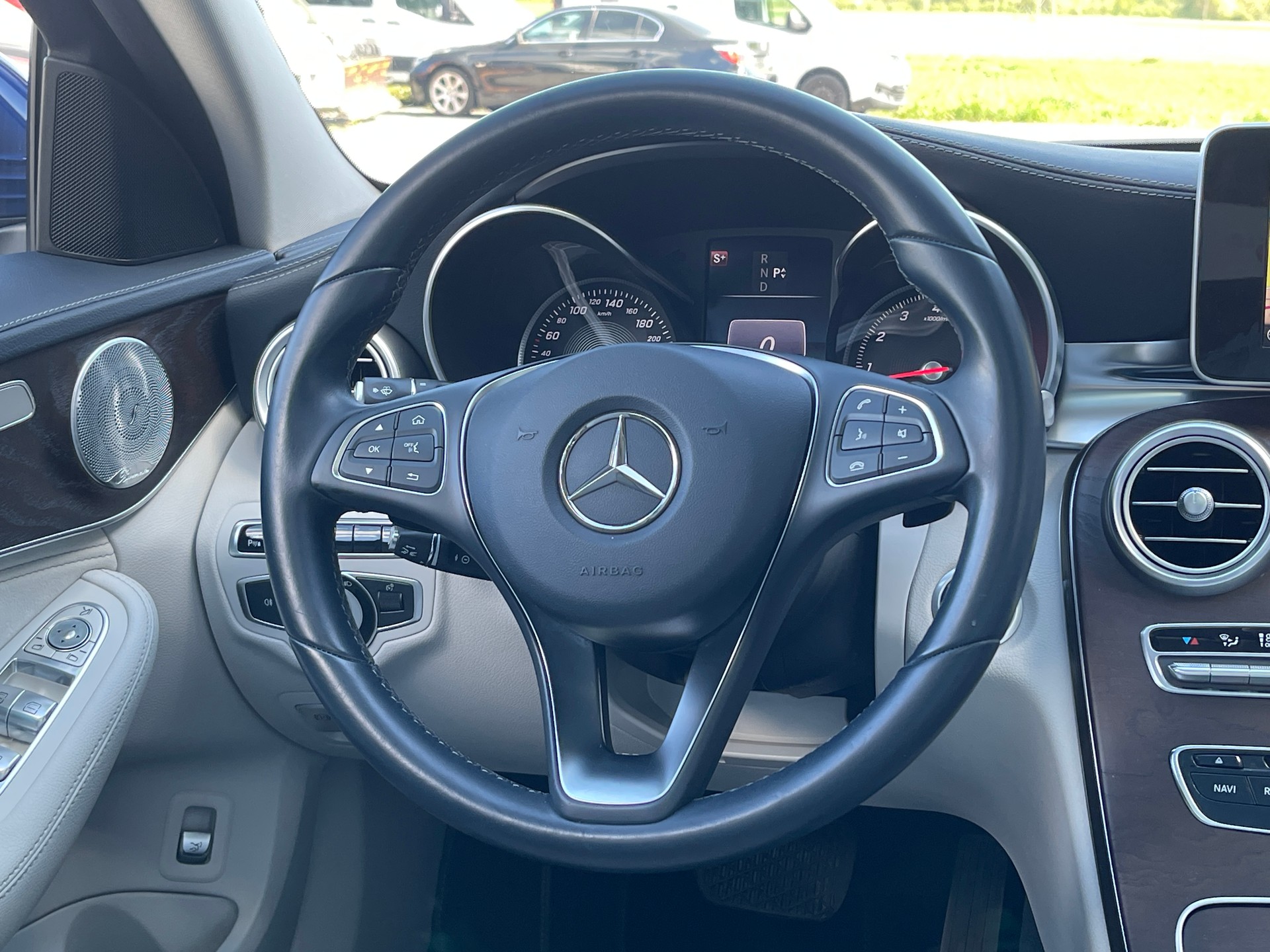MERCEDES-BENZ C 400 Avantgarde 4Matic 7G-Tronic-image-8