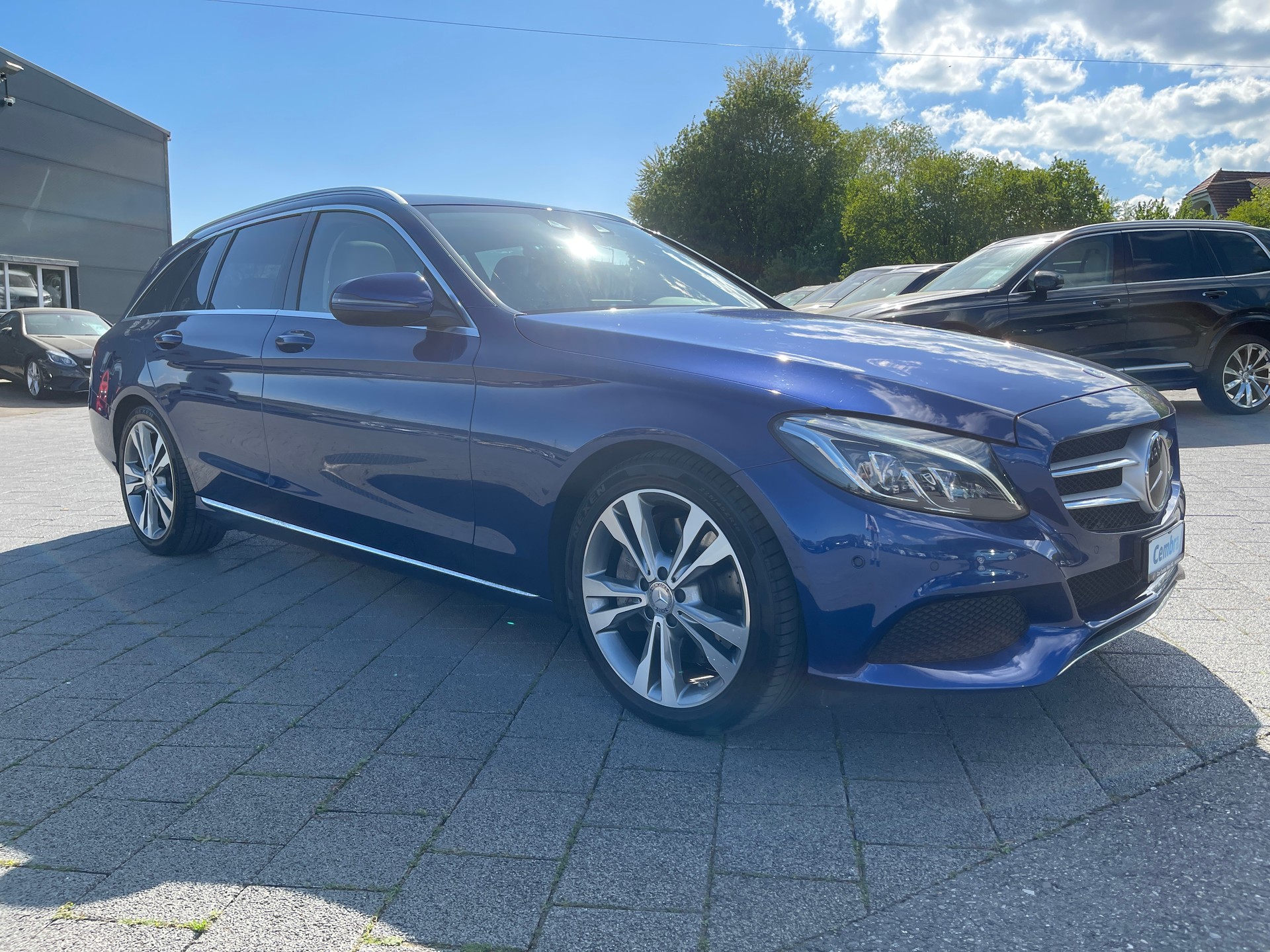 MERCEDES-BENZ C 400 Avantgarde 4Matic 7G-Tronic-image-4